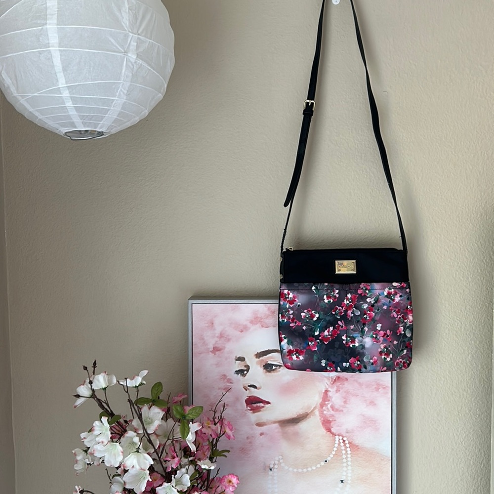 Floral purse